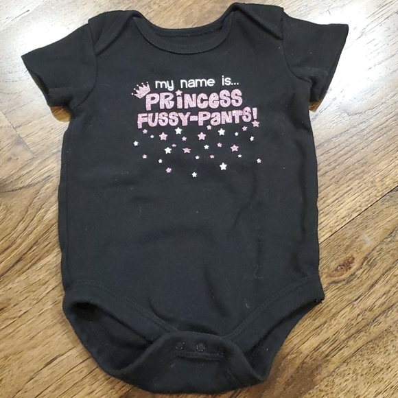 Other - Baby girl short sleeve graphic onesie size 0-3M